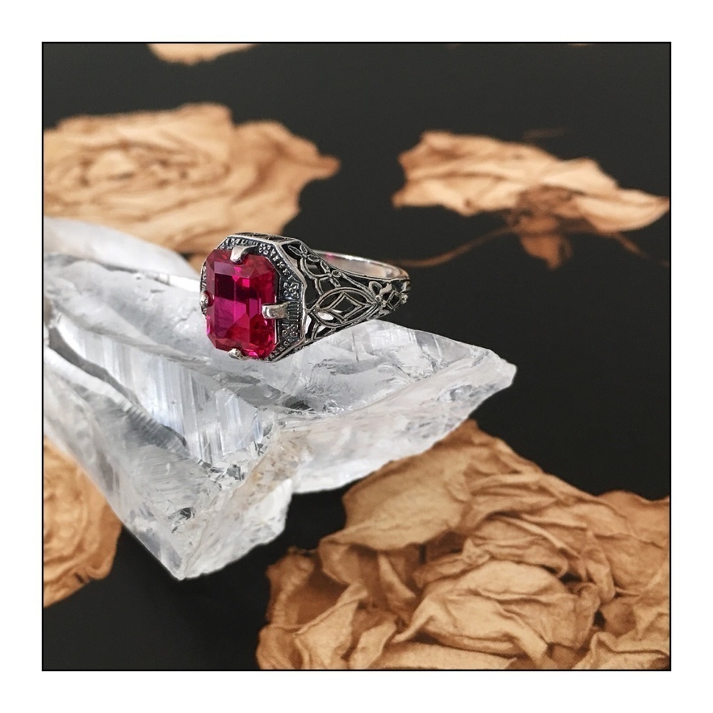 Vintage Rare  Art Deco PASTE Burmese Ruby Ring